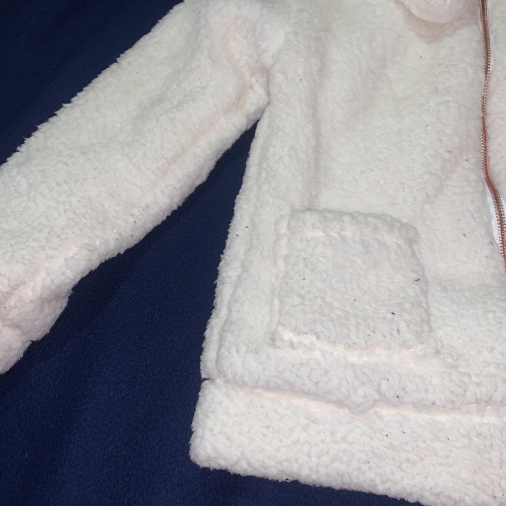 Moderish sweater - Picture 2 of 3